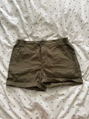 Army green kids shorts
